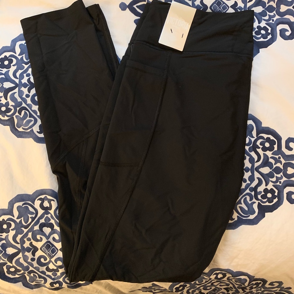 NWT Victoria Sport Leggings XL Tall